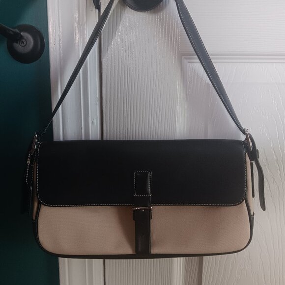 Coach purse 7702 - Picture 1 of 6